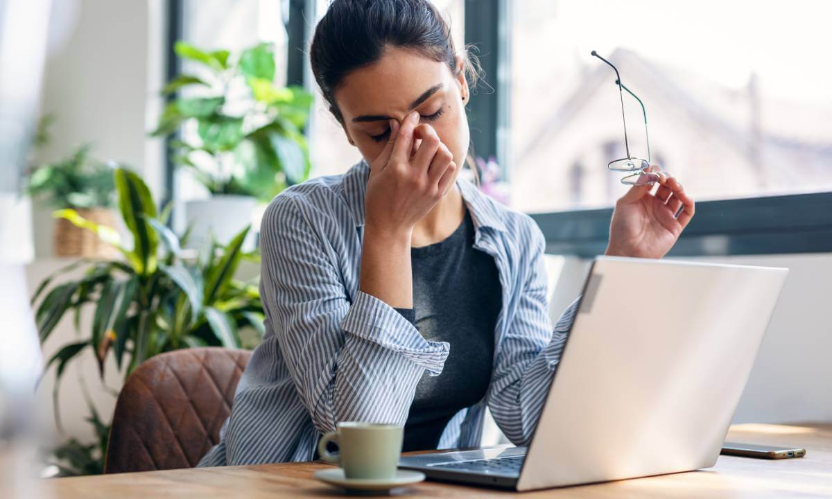 Woman with headache