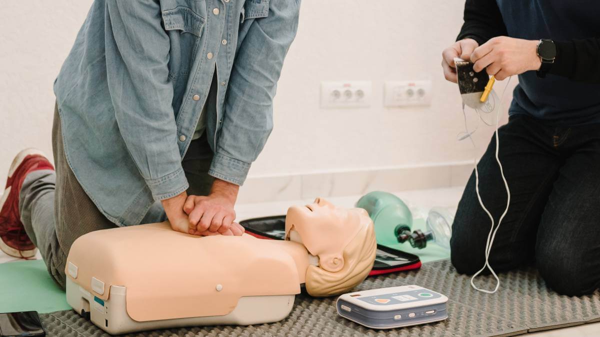 Defibrillator Group Training